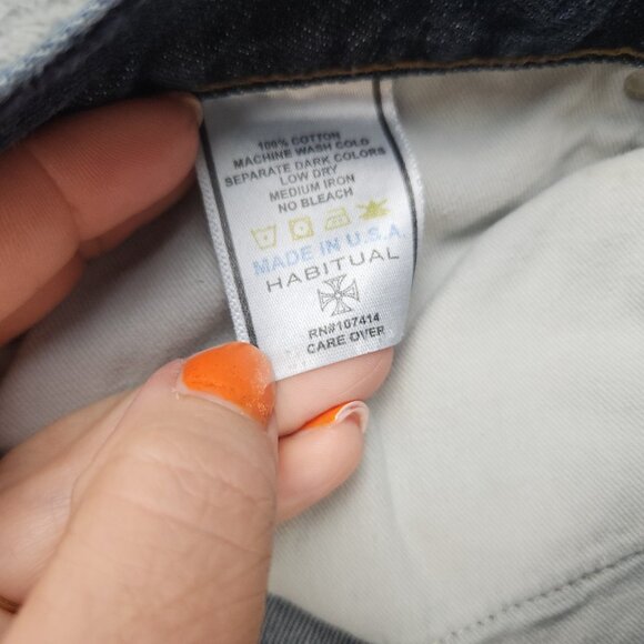 Habitual Jeans Men's 33 Button Fly Dark Wash Blue Denim Pants Iron Cross Pocket - Picture 9 of 11